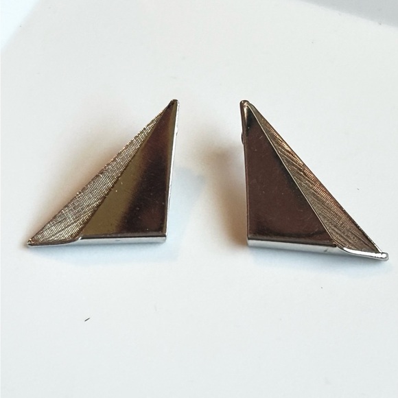 Vintage Silver Triangle Stud Earrings 80s Geometric Modernist Statement - Picture 2 of 9